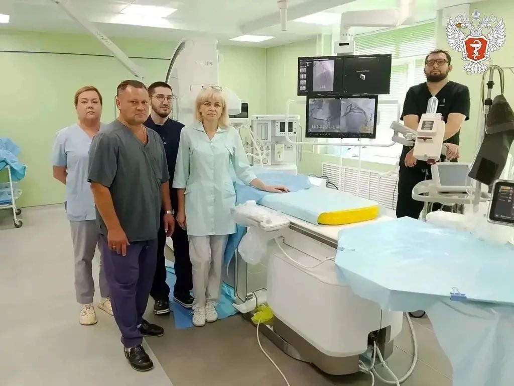 Фельдшеры Новгородской области вернули к жизни пациента после клинической смерти Фельдшеры Новгородской области вернули к жизни пациента после клинической смерти