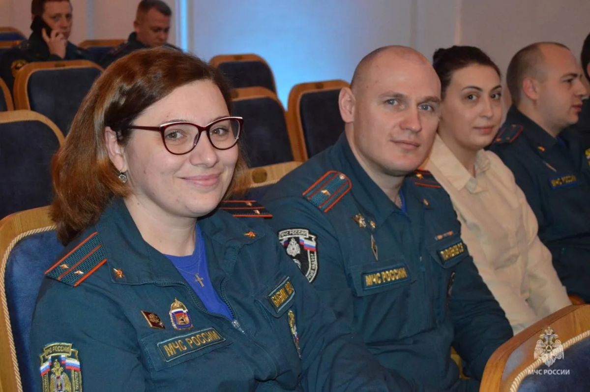 Сегодня сотрудники Государственного пожарного надзора МЧС России отмечают профессиональный праздник Сегодня сотрудники Государственного пожарного надзора МЧС России отмечают профессиональный праздник