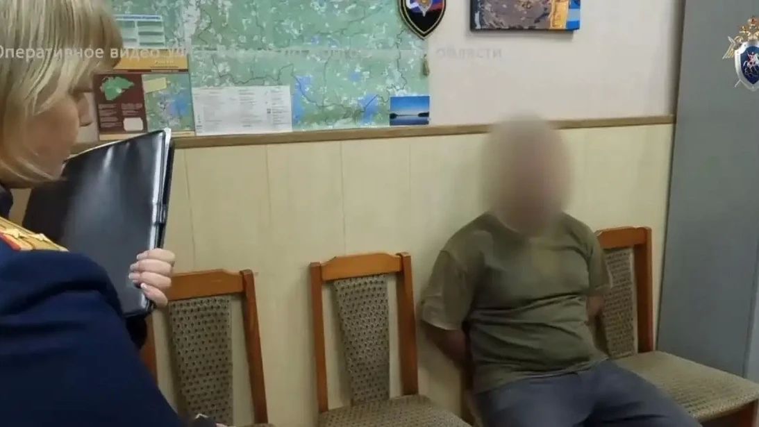 В Валдайском округе мужчину задержали за взятку сотруднику ФСБ
