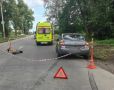В Великом Новгороде водитель электросамоката пострадал в столкновении с автомобилем