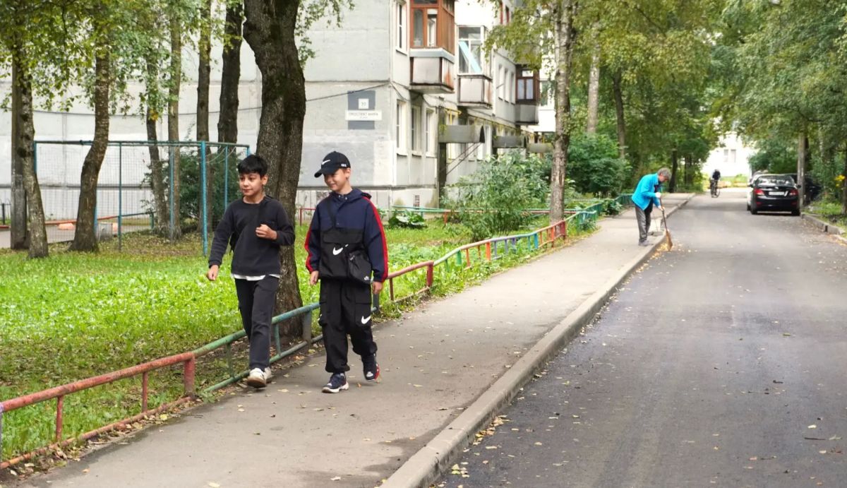 В Великом Новгороде приступили к реализации проекта «Вместе с соседями» В Великом Новгороде приступили к реализации проекта «Вместе с соседями»