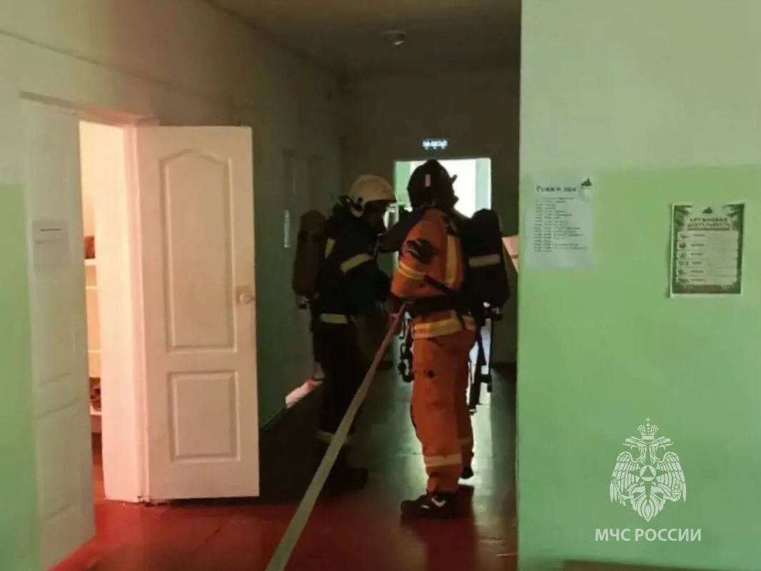 В детском лагере «Лесная сказка» в Старорусском округе прошло пожарно-тактическое занятие В детском лагере «Лесная сказка» в Старорусском округе прошло пожарно-тактическое занятие