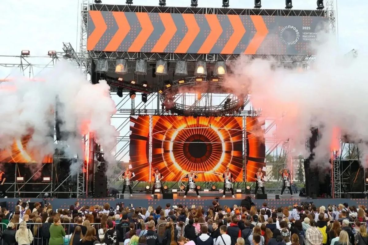 Более 15 тысяч участников приедут в Великий Новгород на финал Чемпионата высоких технологий Более 15 тысяч участников приедут в Великий Новгород на финал Чемпионата высоких технологий