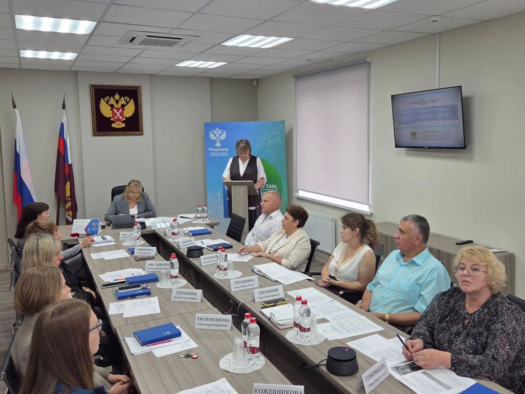 В Управлении Росреестра по Новгородской области подвели итоги первого полугодия 2026 года В Управлении Росреестра по Новгородской области подвели итоги первого полугодия 2026 года
