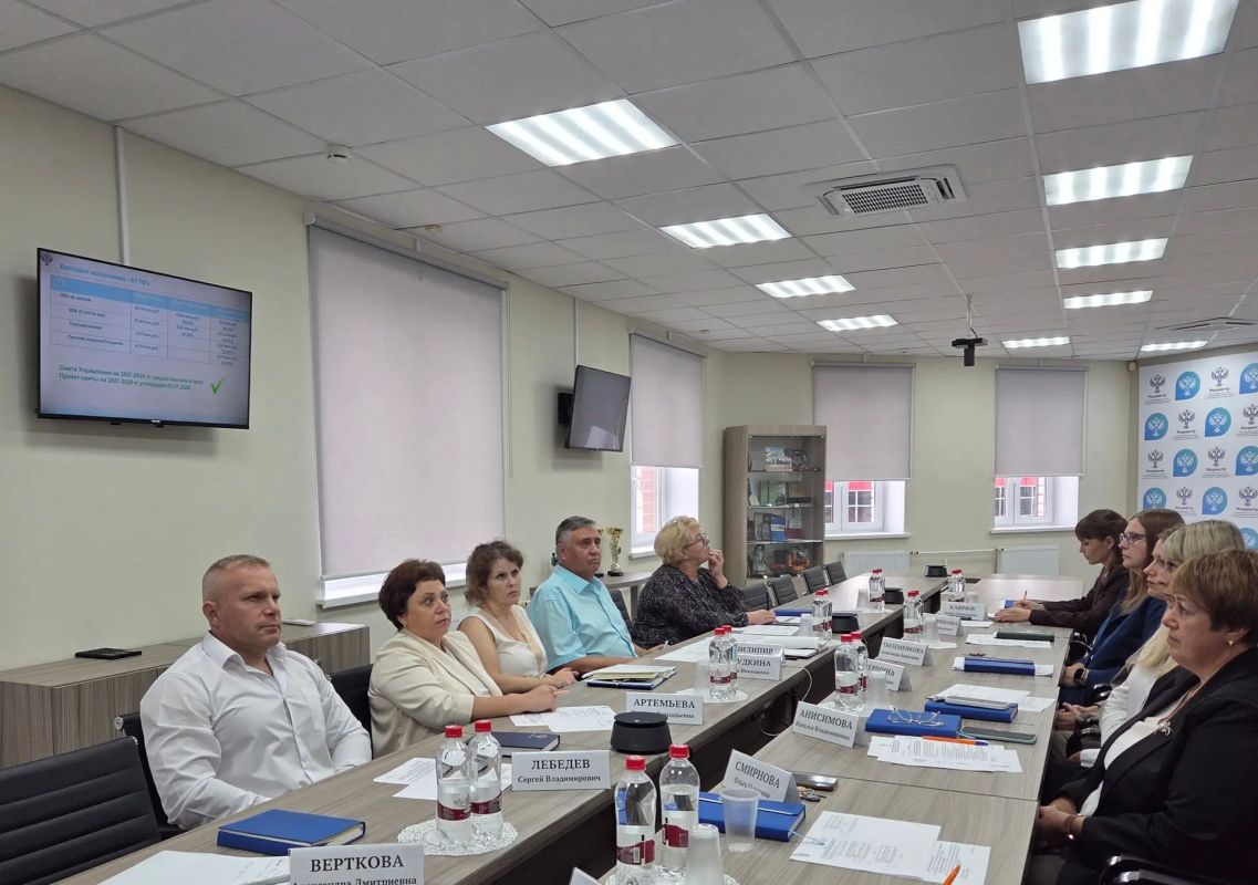 В Управлении Росреестра по Новгородской области подвели итоги первого полугодия 2026 года В Управлении Росреестра по Новгородской области подвели итоги первого полугодия 2026 года