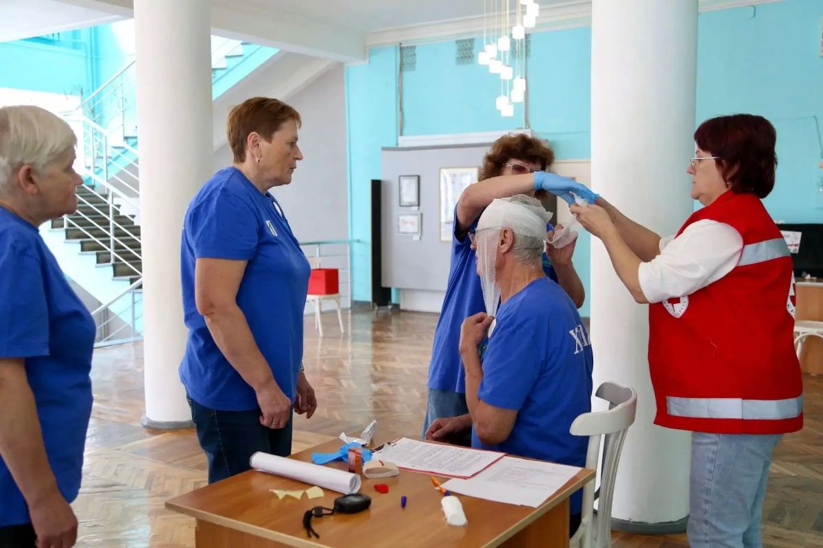 Не только знания, но и контроль здоровья! Не только знания, но и контроль здоровья!