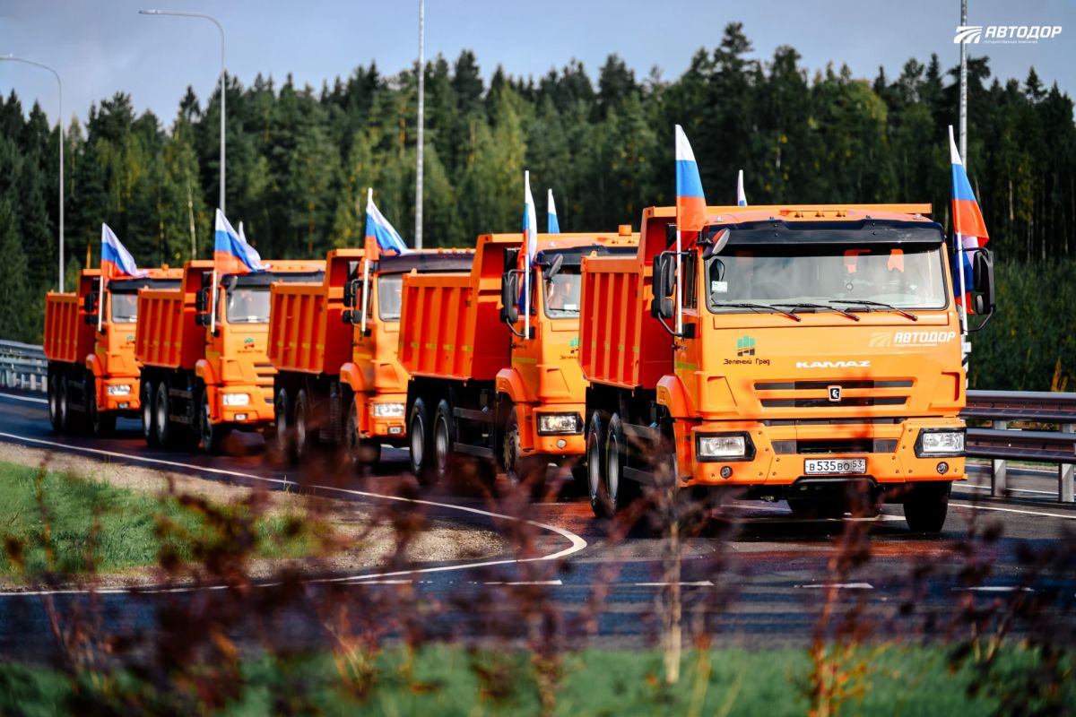 Открыта новая развязка на М-11 «Нева» Открыта новая развязка на М-11 «Нева»
