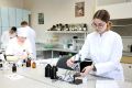 В НовГУ открылась инновационная лаборатория по индивидуальным фармацевтическим решениям
