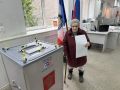 93-летняя новгородка лично пришла на избирательный участок, чтобы поучаствовать в выборах