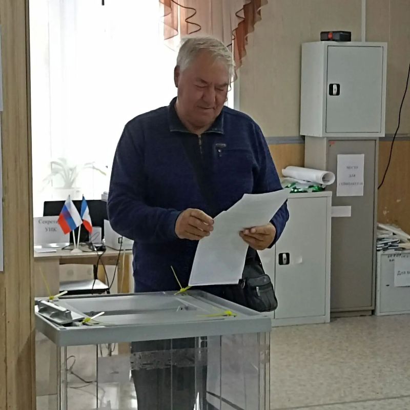 Почетный гражданин Хвойнинского округа проголосовал на выборах