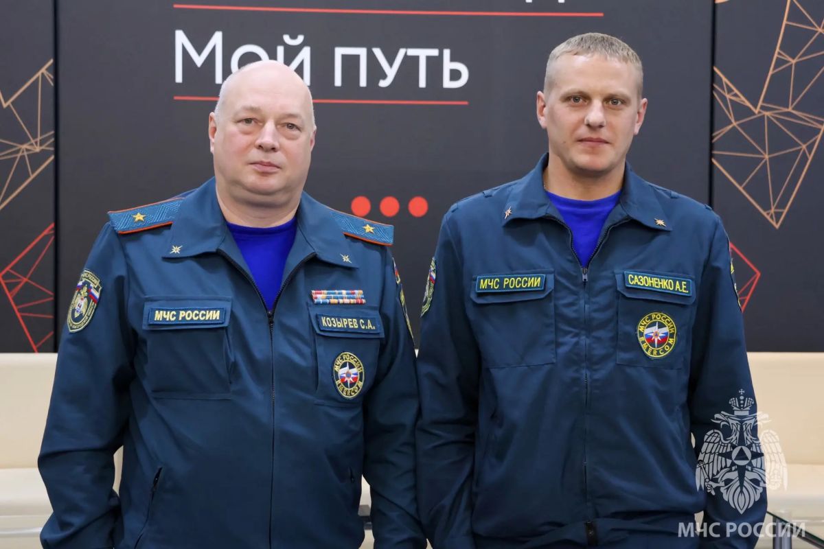 В Великом Новгороде прошел учебно-методический сбор с руководящим составом В Великом Новгороде прошел учебно-методический сбор с руководящим составом