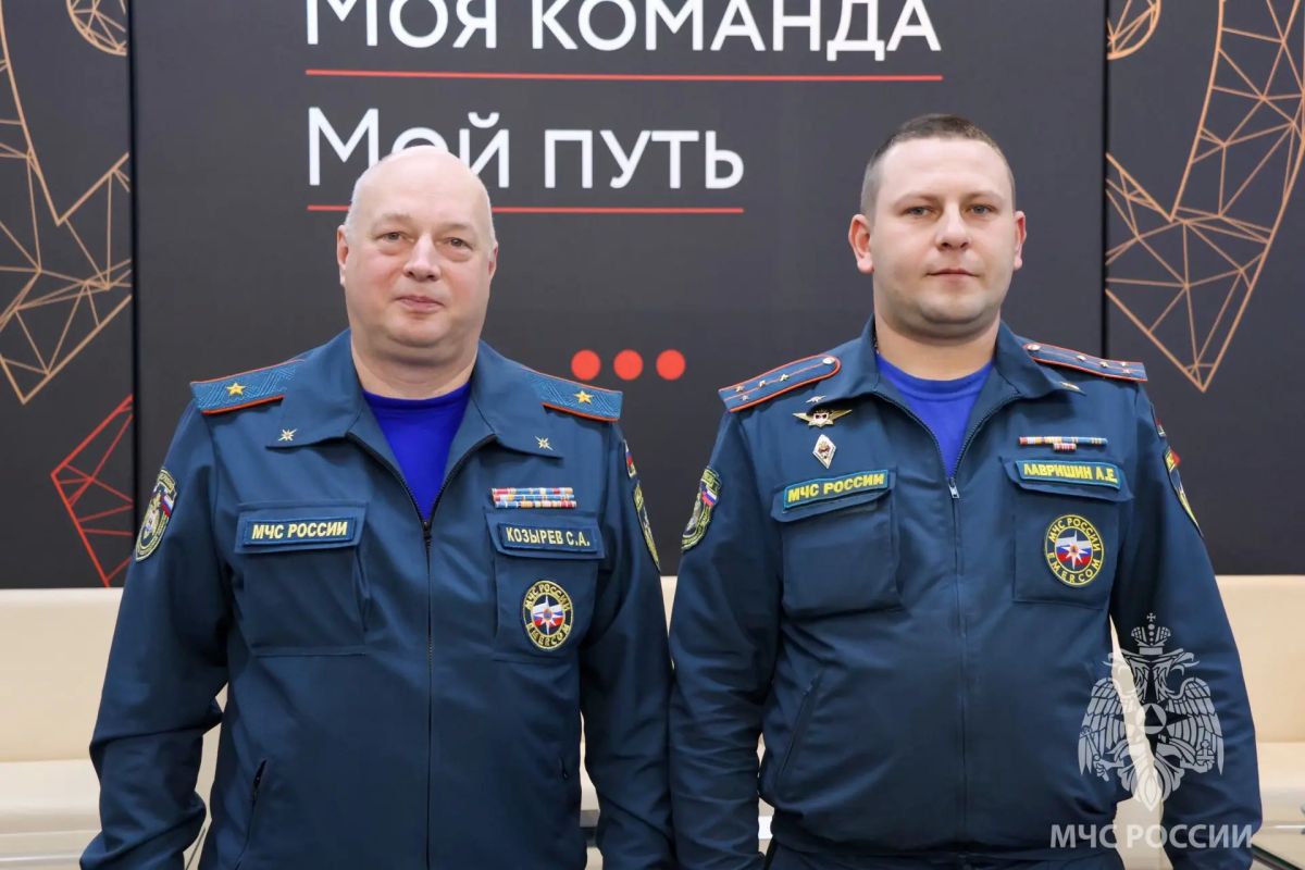В Великом Новгороде прошел учебно-методический сбор с руководящим составом В Великом Новгороде прошел учебно-методический сбор с руководящим составом