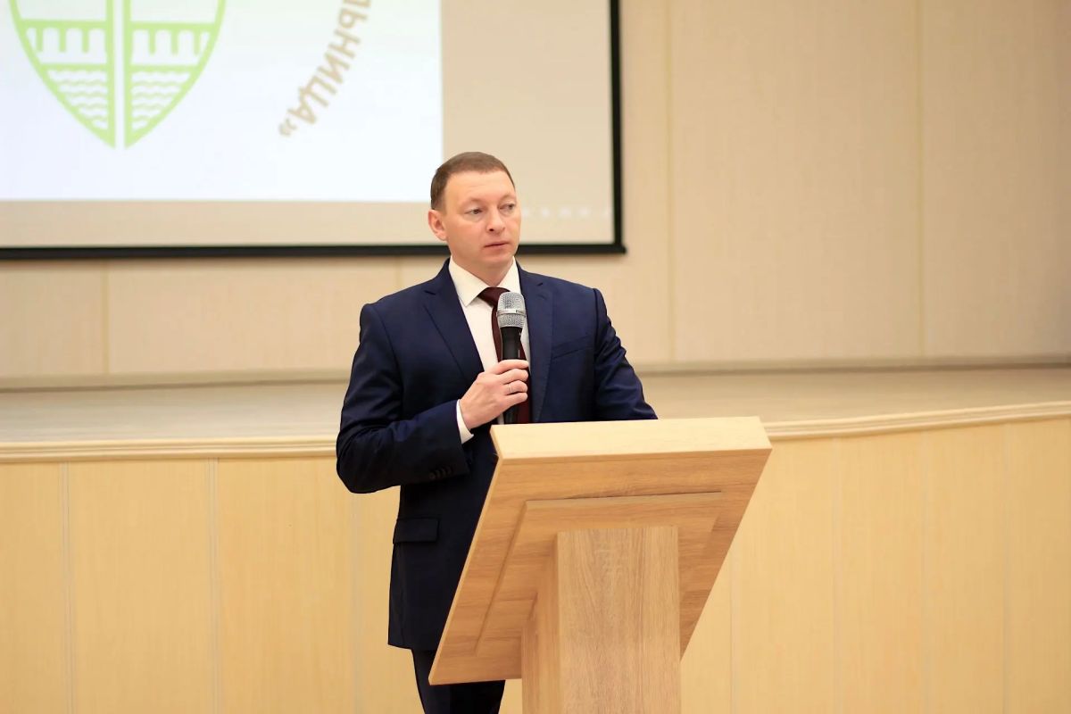 О недели репродуктивного здоровья в Новгородском университете рассказал министр здравоохранения Новгородской области Валерий Яковлев: О недели репродуктивного здоровья в Новгородском университете рассказал министр здравоохранения Новгородской области Валерий Яковлев: