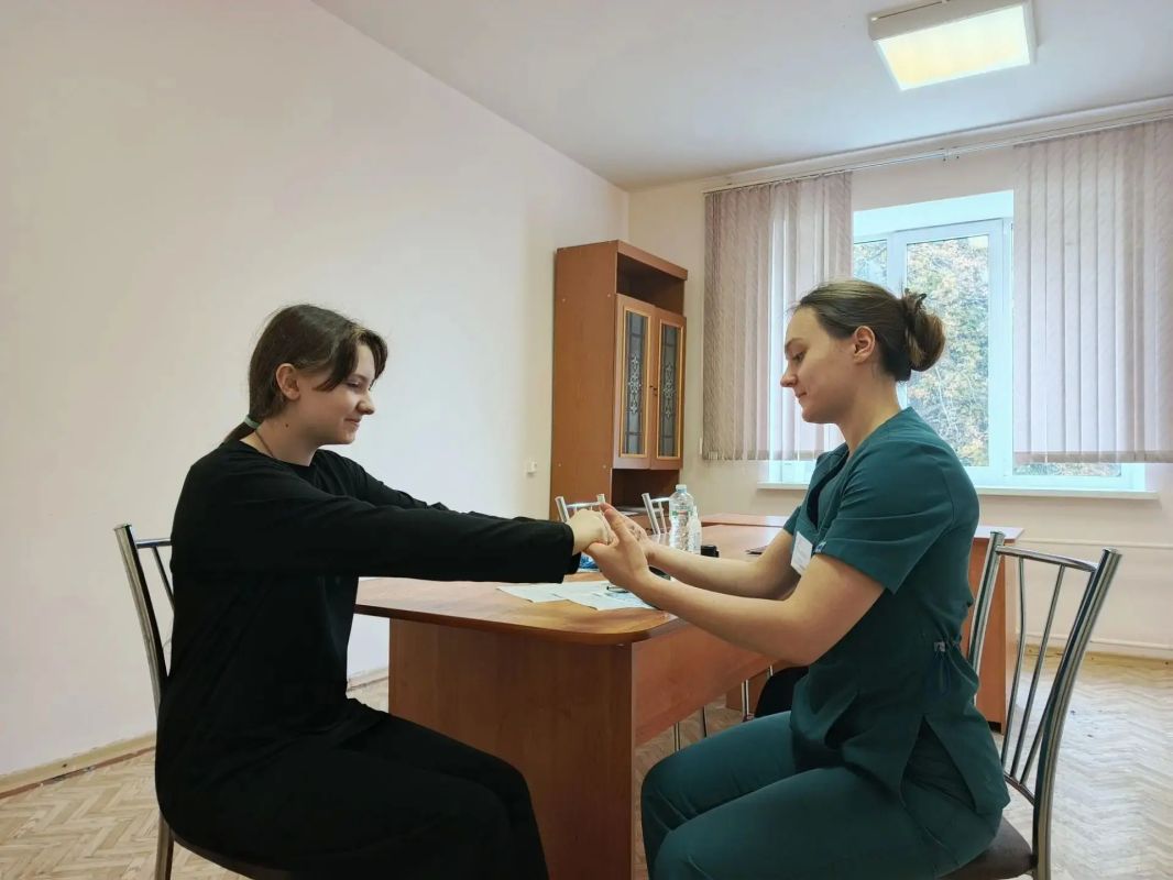 Почти 200 жителей Холмского округа побывали на приеме у врачей губернаторского проекта «Здоровая семья»