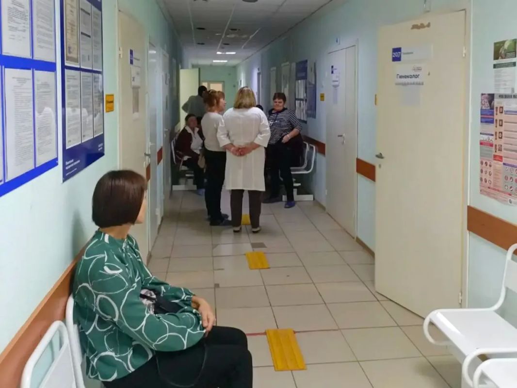 Почти 200 жителей Холмского округа побывали на приеме у врачей губернаторского проекта «Здоровая семья» Почти 200 жителей Холмского округа побывали на приеме у врачей губернаторского проекта «Здоровая семья»