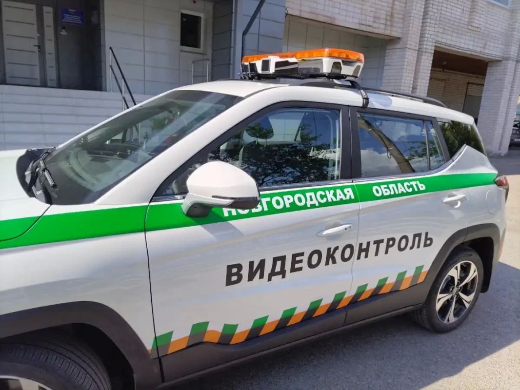Мобильный фоторадар выявил в Великом Новгороде более 9,9 тысячи нарушений ПДД