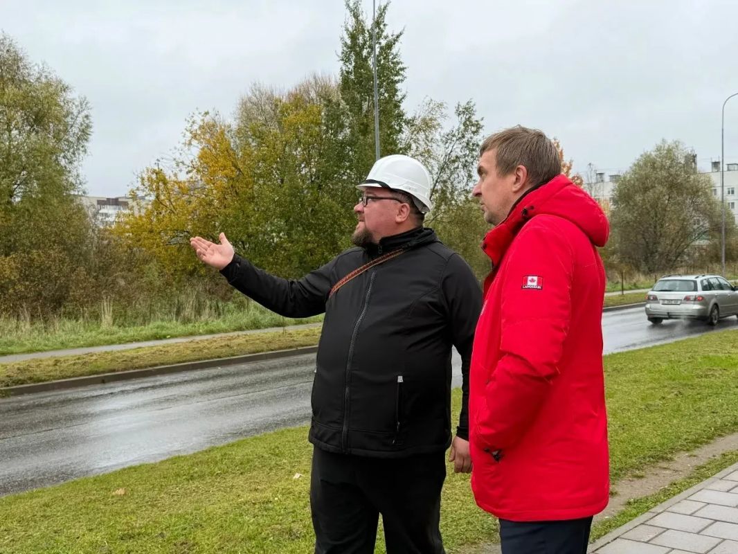 В Великом Новгороде модернизируют освещение на пешеходных переходах В Великом Новгороде модернизируют освещение на пешеходных переходах