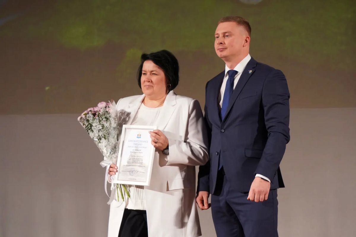 Работников дорожного хозяйства поздравили с предстоящим профессиональным праздником Работников дорожного хозяйства поздравили с предстоящим профессиональным праздником
