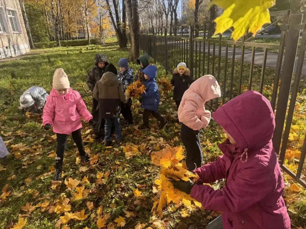 В Великом Новгороде стартовал субботник - он продлится три дня! В Великом Новгороде стартовал субботник - он продлится три дня!
