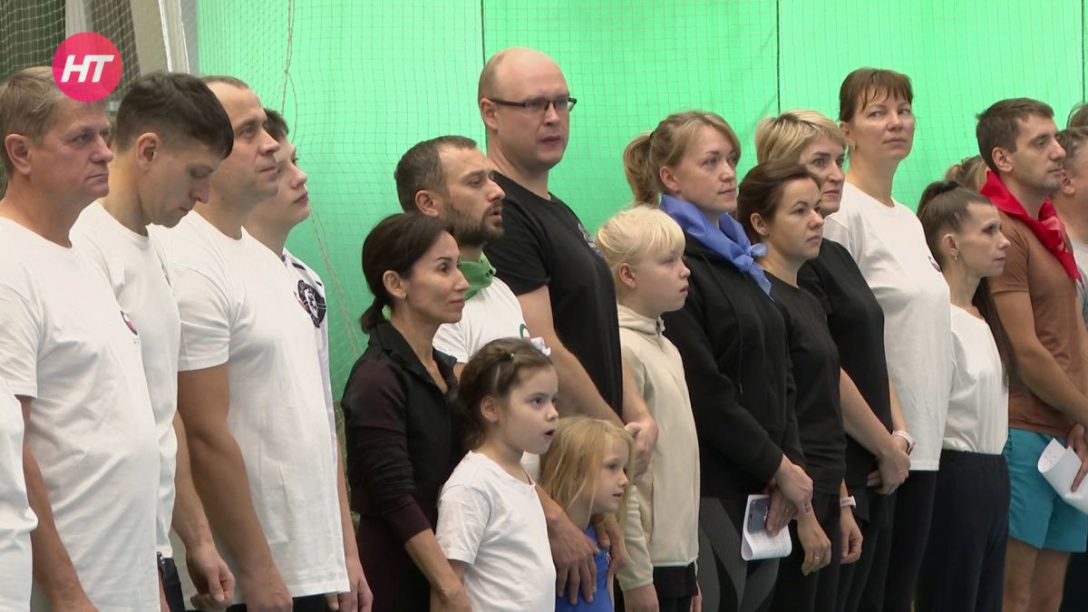 В физкультурно-оздоровительном комплексе «Акрон» провели фестиваль ГТО В физкультурно-оздоровительном комплексе «Акрон» провели фестиваль ГТО