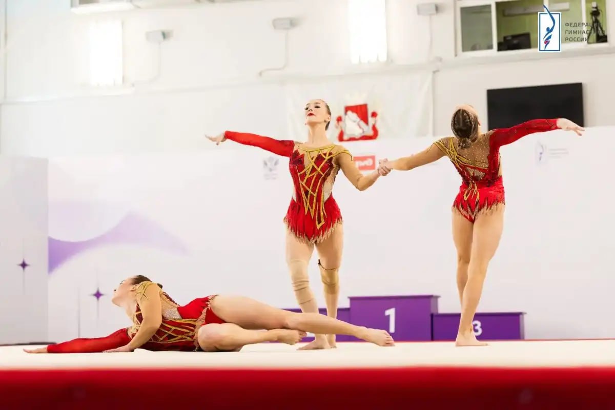 Новгородки выиграли бронзу Кубка России по спортивной акробатике